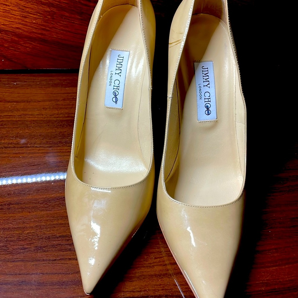 Beautiful Jimmy Choo 👠, I’ve never worn , only at home .